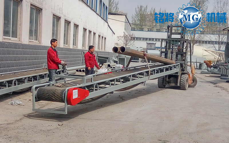 Ƥ��ݔ�͙C��ƫ��ԭ��Ƥ��ݔ�͙C��ƫ��ô�{