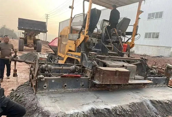 �Ĵ��_���חl��ʯ��ʾ���Α��õ�·����_��